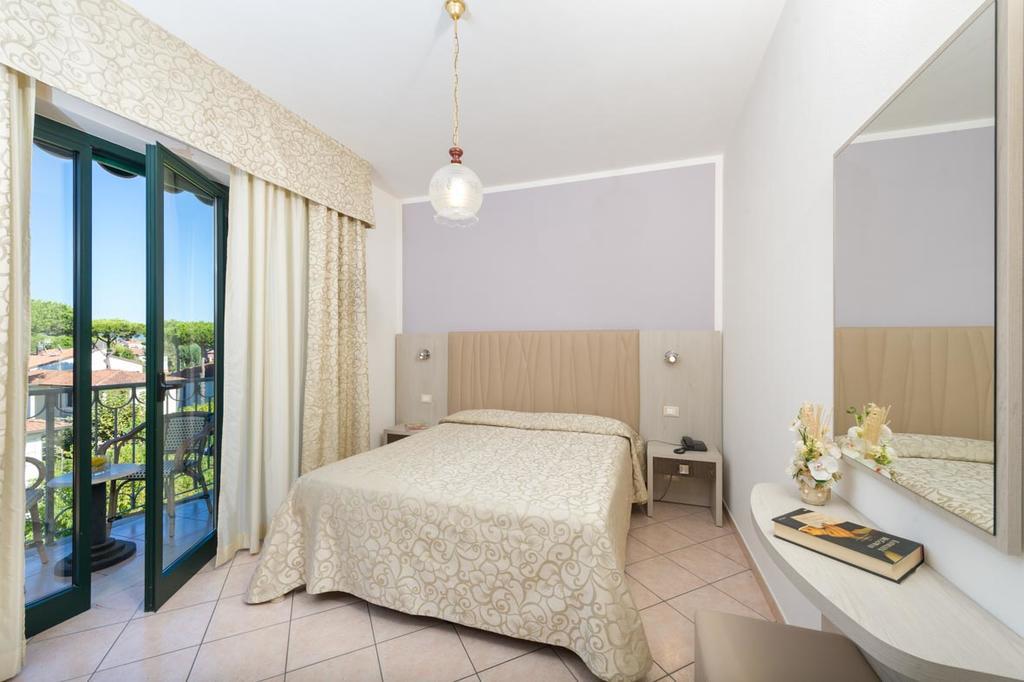 Dei Tigli 3* Lido di Camaiore