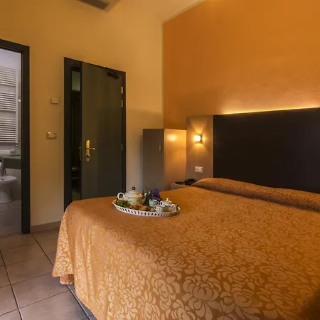 Hotel Dei Tigli Lido di Camaiore Buitenkant foto