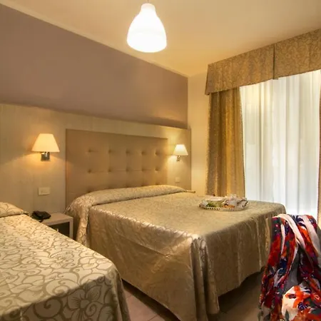Hotel Dei Tigli Lido di Camaiore Buitenkant foto